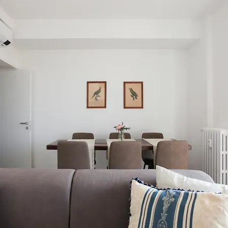 New Fashion District, 3 Bdrs - 30 Minutes From Linate With New Subway Appartement