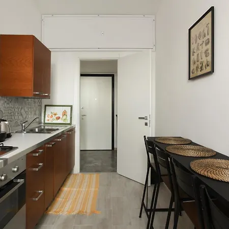 New Fashion District, 3 Bdrs - 30 Minutes From Linate With New Subway Appartement Milaan