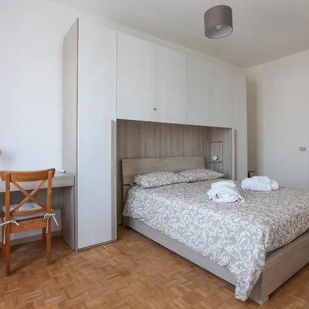 Appartement New Fashion District, 3 Bdrs - 30 Minutes From Linate With New Subway