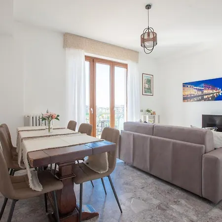 New Fashion District, 3 Bdrs - 30 Minutes From Linate With New Subway Appartement *