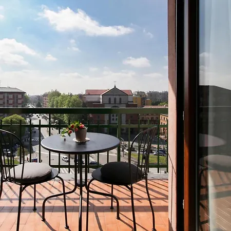 Appartement New Fashion District, 3 Bdrs - 30 Minutes From Linate With New Subway Milaan